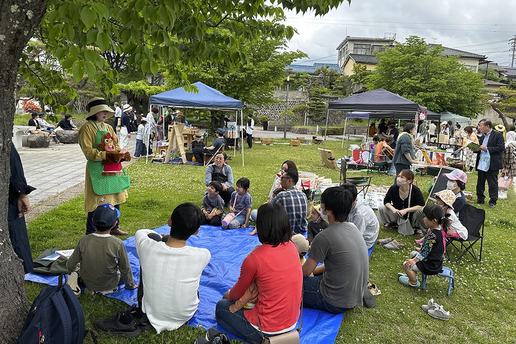 KOMORO TOWNマルシェ（小諸市大手門公園・相生坂公園）